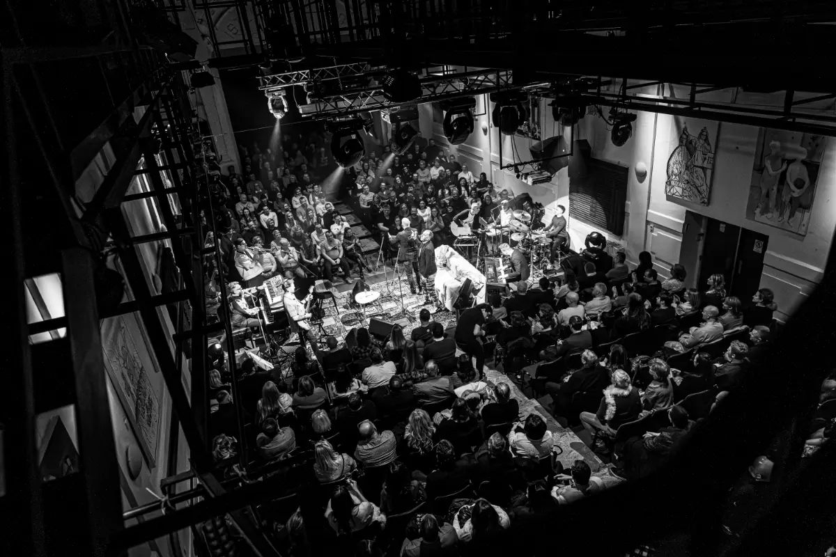 CEKYxMADUARbyMATYINKO3