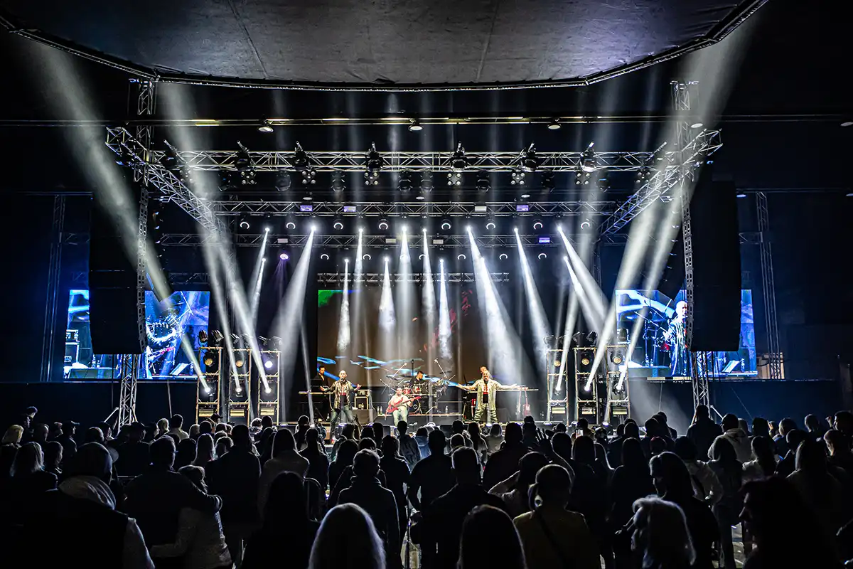 prvá slovenská kapela, ktorá uspela v Čechách po rozdelení Česko - Slovenska